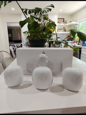 Google Nest Wifi Pro Mesh Router Trio - Wifi 6e